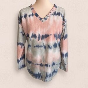 BiBi Brushed Tie-Dye V-Neck Long Sleeve Top – Medium
